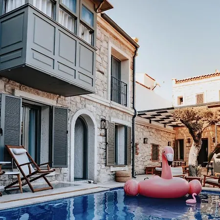 The Comelly Alacati Hotel Cesme