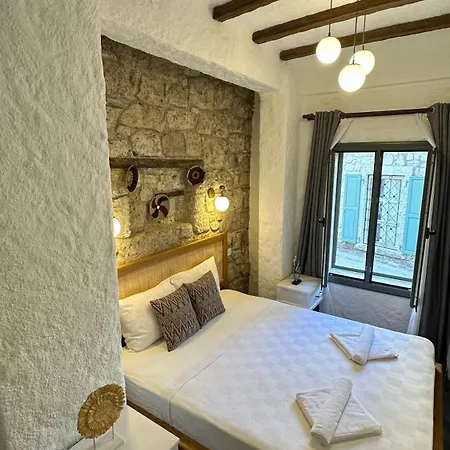 The Comelly Alacati Hotel 3*
