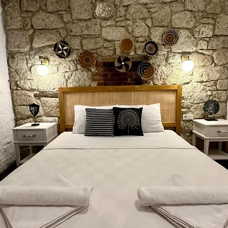 The Comelly Alacati Hotel Cesme