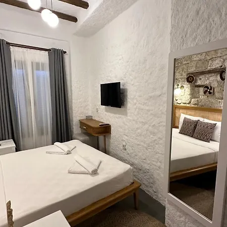 The Comelly Alacati 3*