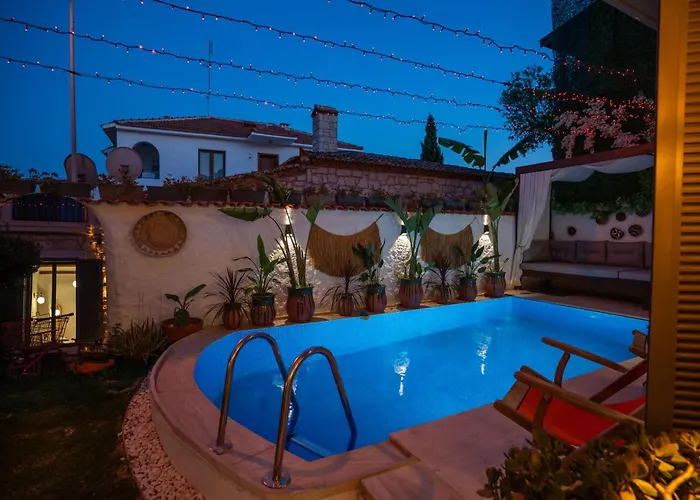 The Comelly Alacati Otel Çeşme