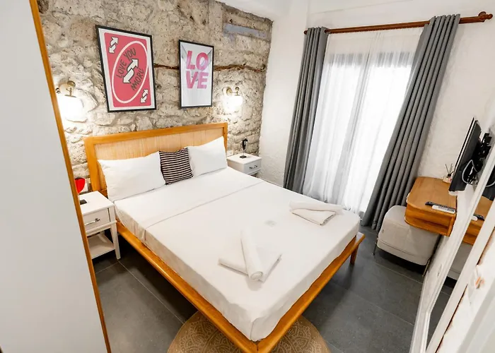 Otel The Comelly Alacati 3*