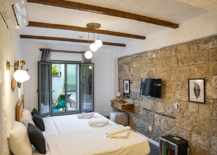 The Comelly Alacati Otel Çeşme